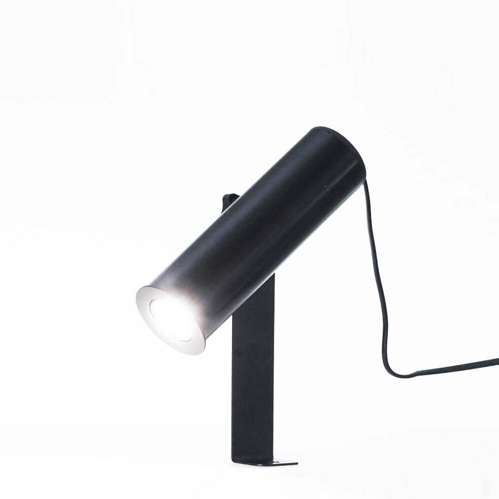 led6 прожекторы для стендов