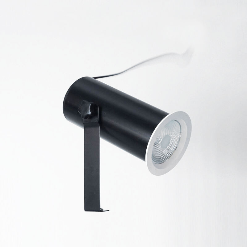 led8 прожекторы для стендов